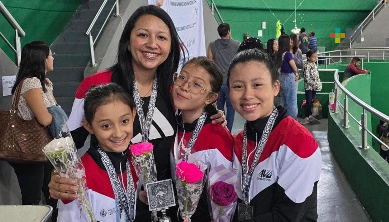 Michelle Marchena, obtuvo segundo lugar por equipos en el Nacional de Gimnasia