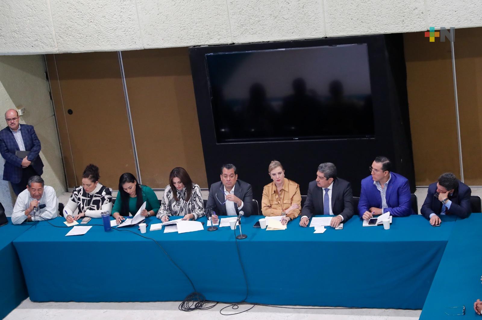 Sergio Gutiérrez recibió a trabajadores de subsistemas de educación media superior