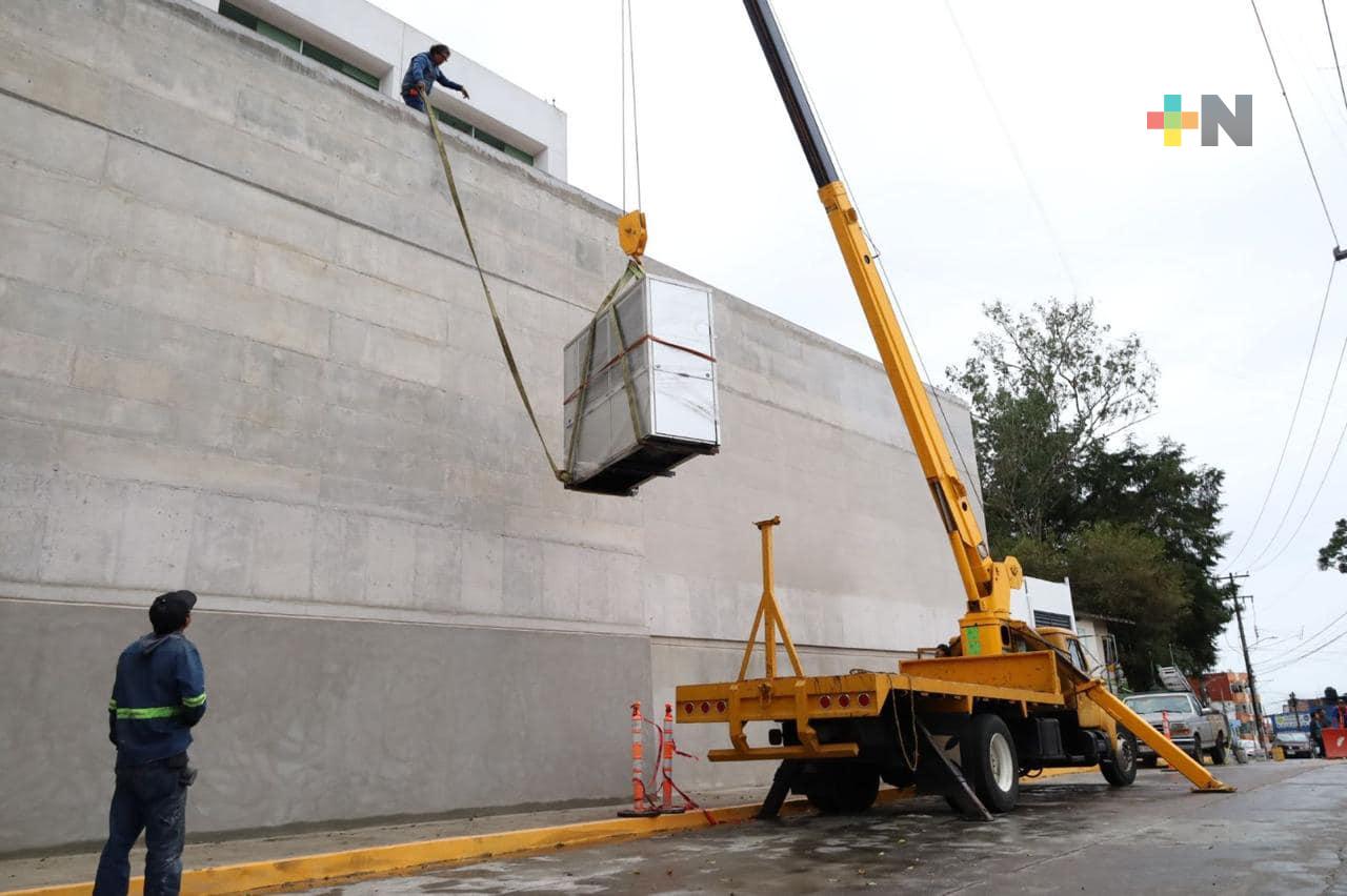 Llegan aceleradores lineales al CeCAN, seguimos transformando Veracruz: Gobernador