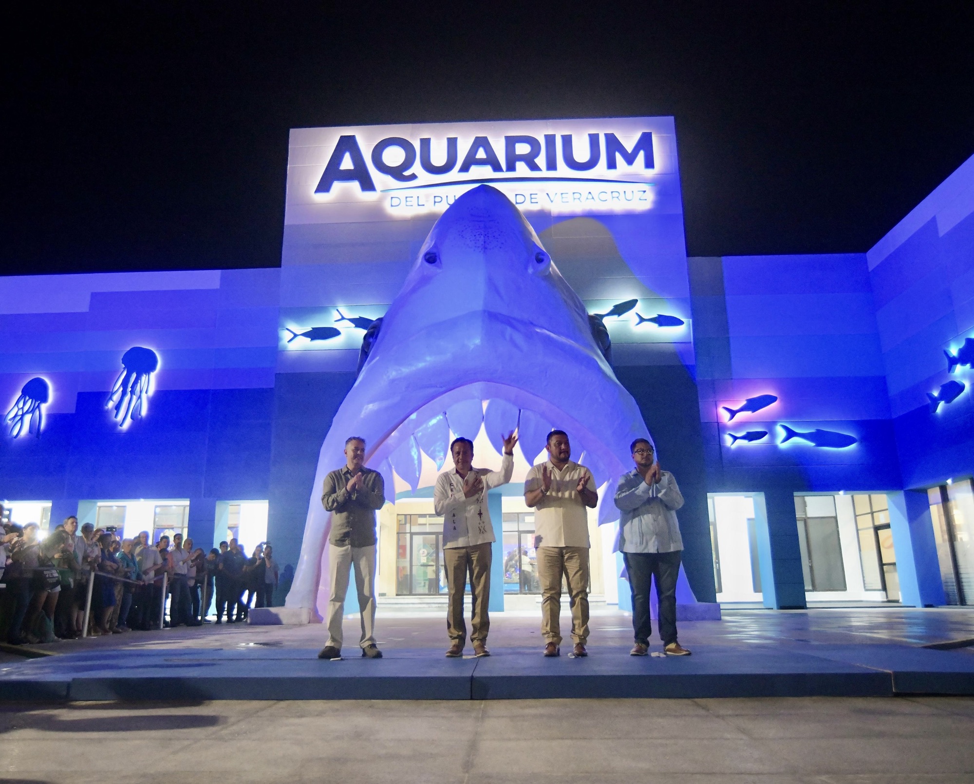 Inaugura Cuitláhuac García Aquarium de Veracruz: el mejor de Latinoamérica