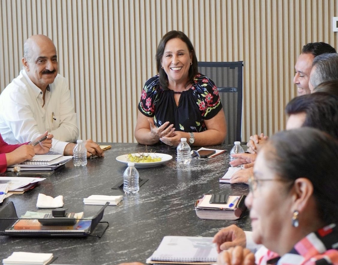 Gobernadora electa Rocío Nahle se reúne con gabinete entrante