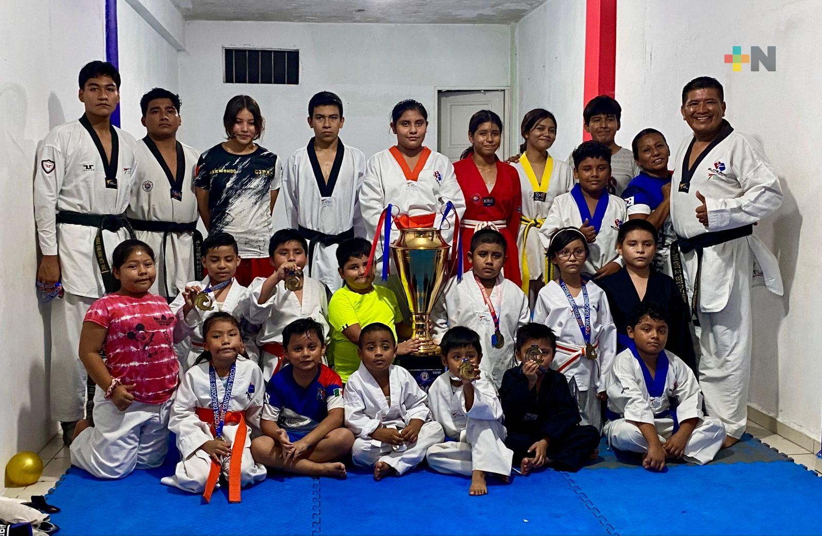 Academia Nacional de Taekwondo CIPAE de Coatzacoalcos, campeona en la V Copa Dragones