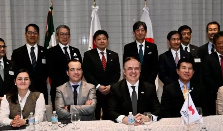 Ebrard acuerda con empresarios japoneses impulsar mayores inversiones niponas en México