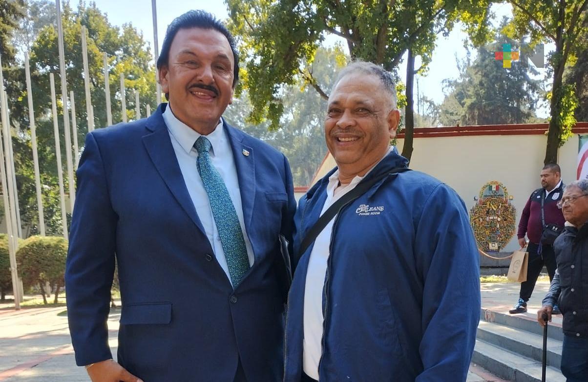 Guillermo Díaz, reelecto presidente de la Federación Mexicana de Luchas Asociadas