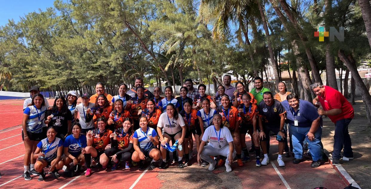 Ingeniería femenil es campeón del Torneo Interfacultades UV