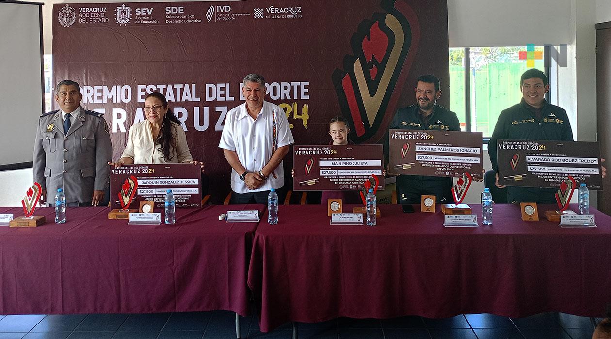 El IVD entregó del Premio Estatal del Deporte 2024
