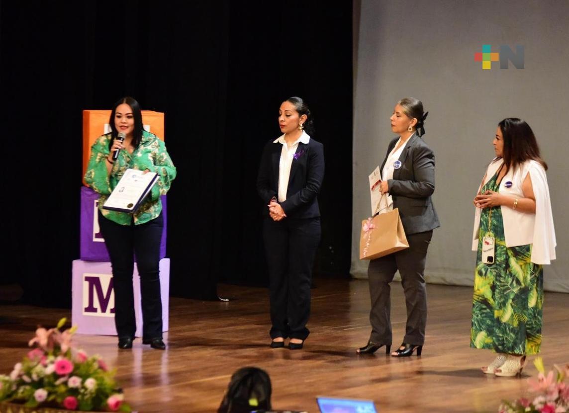 Córdoba realiza congreso para mujeres «Empoderando Ilusiones»