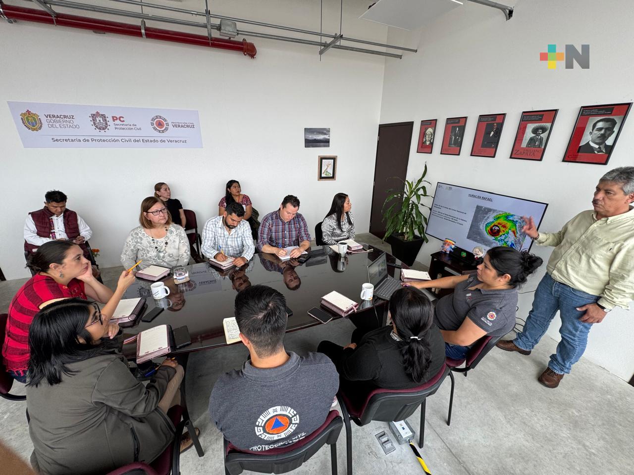 Monitorea PC Estatal pronósticos del huracán «Rafael» en el Golfo de México