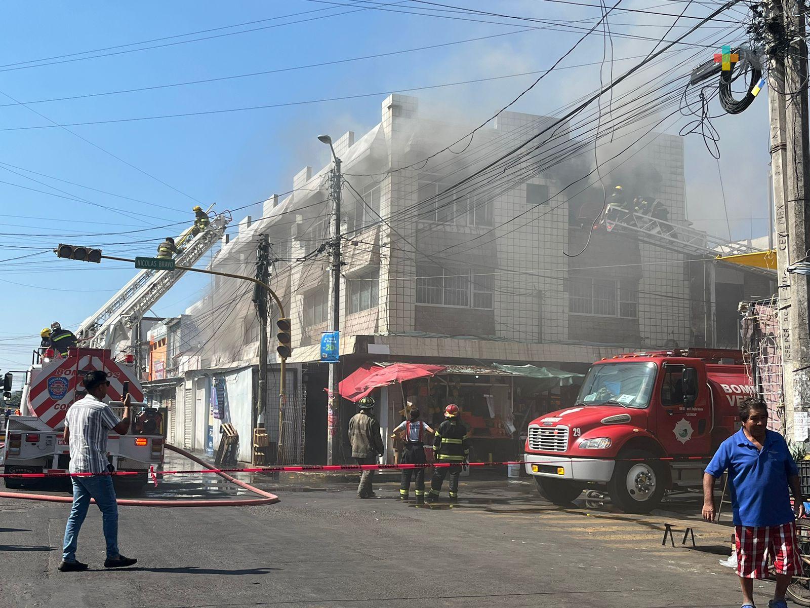 Incendio se registró en el mercado de Veracruz