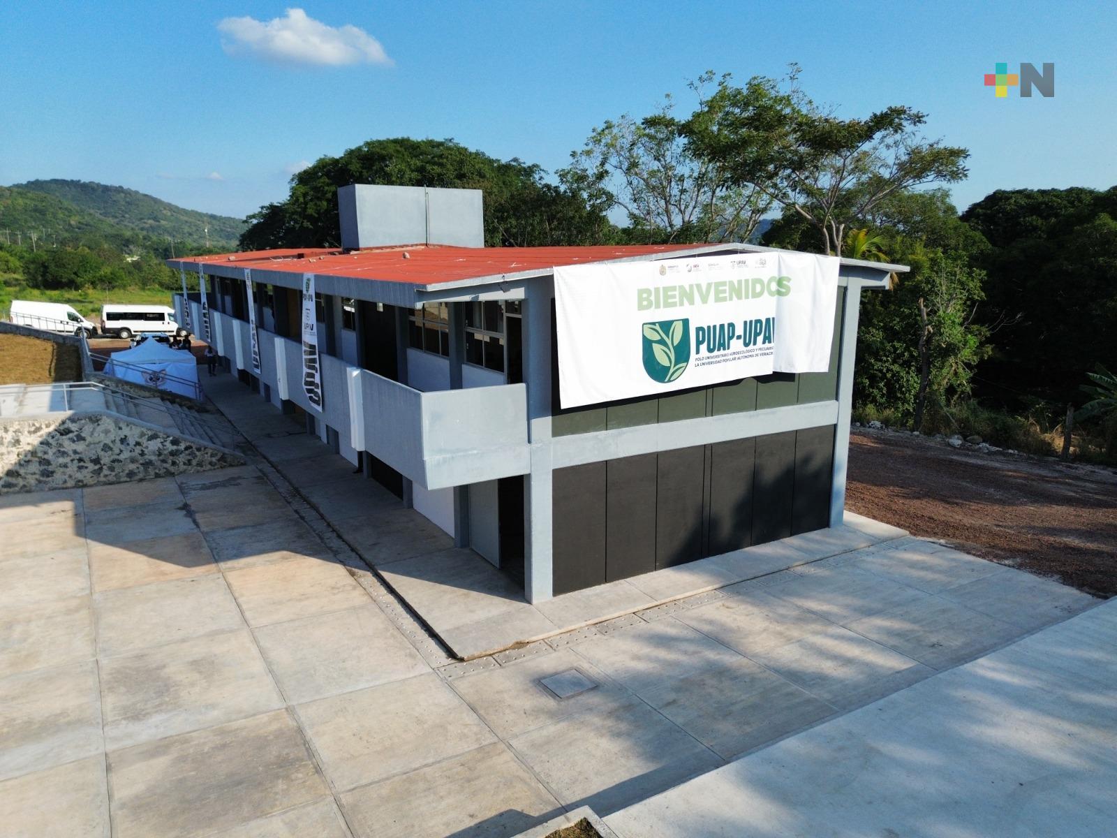 Gobernador Cuitláhuac García entrega Polo Universitario UPAV