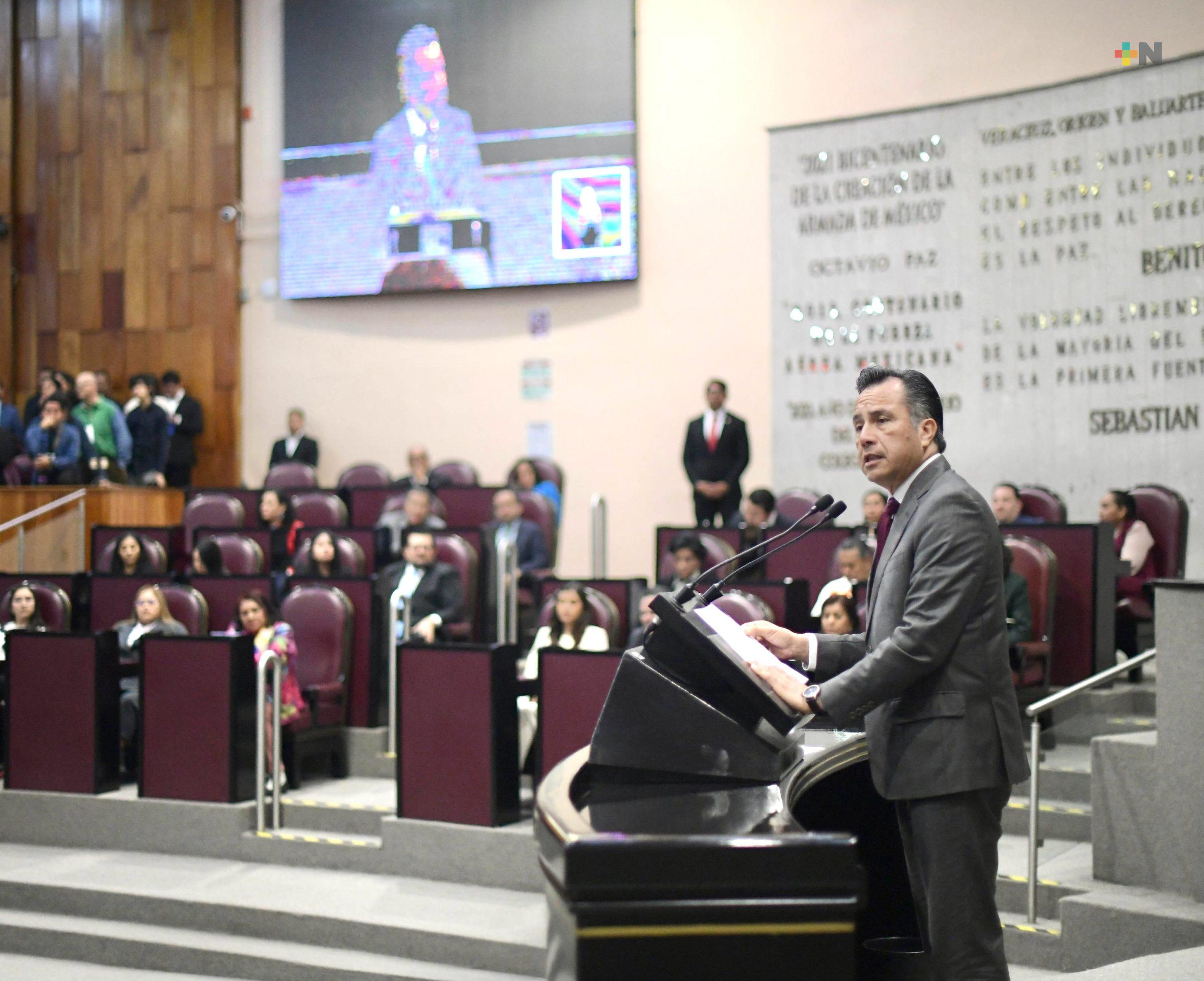 De las más de ocho mil obras hechas en Veracruz todas están documentadas: Cuitláhuac García