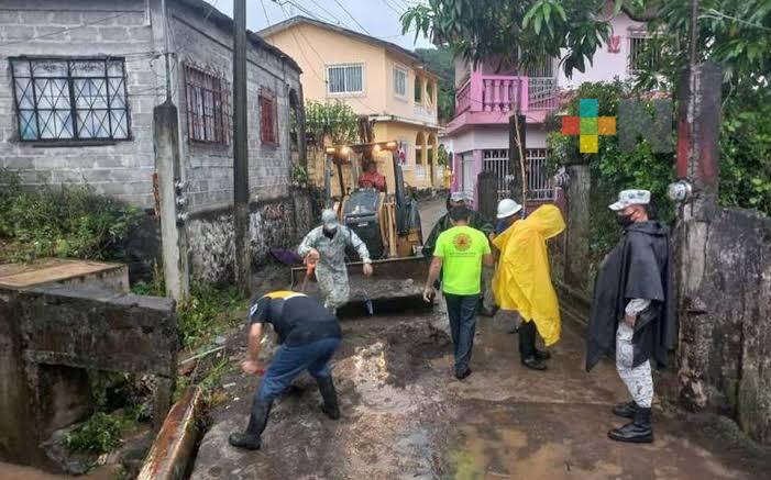 Ante lluvias, revisar riesgos de deslaves y deslizamientos de tierra en torno al hogar