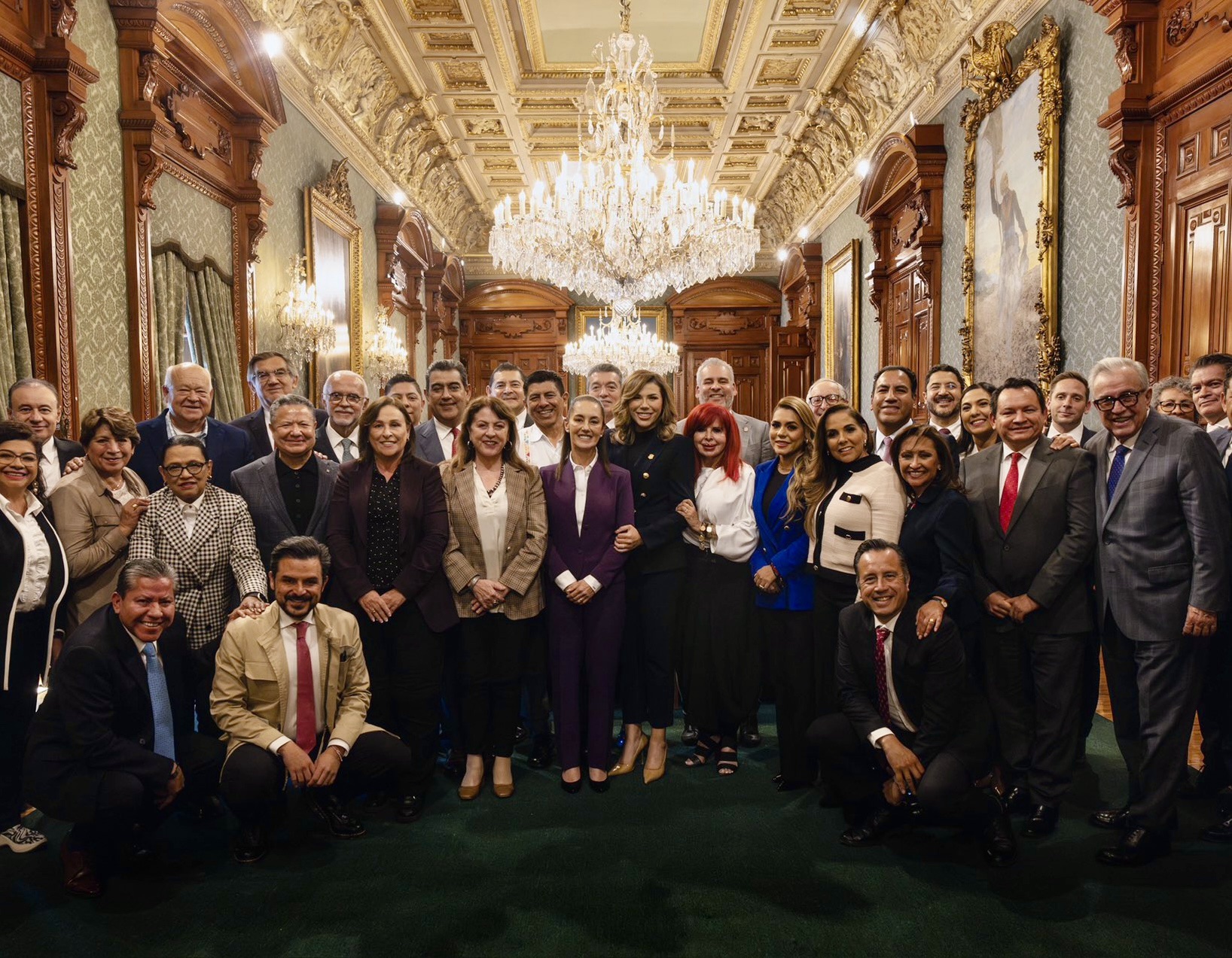 Presidenta Sheinbaum se reúne con gobernadores y gobernadoras, fortalecen IMSS-Bienestar