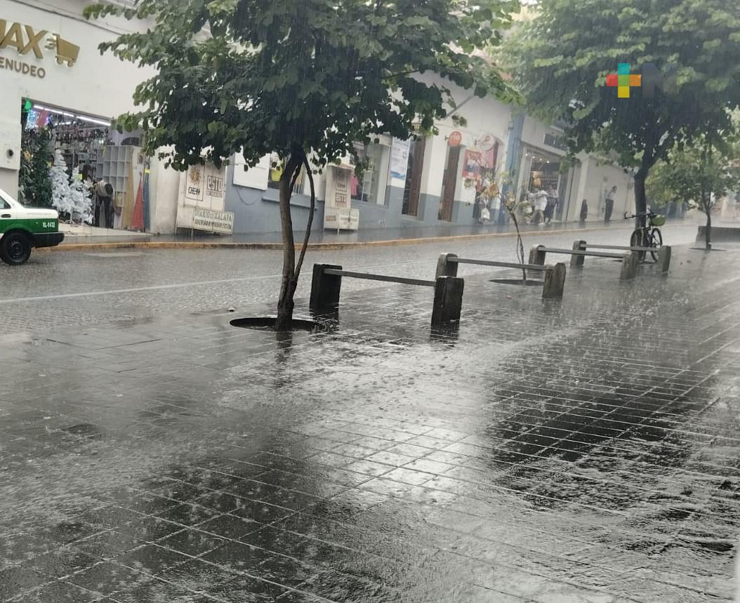 Calor generalizado con lluvias en zona montañosa y sur del estado de Veracruz
