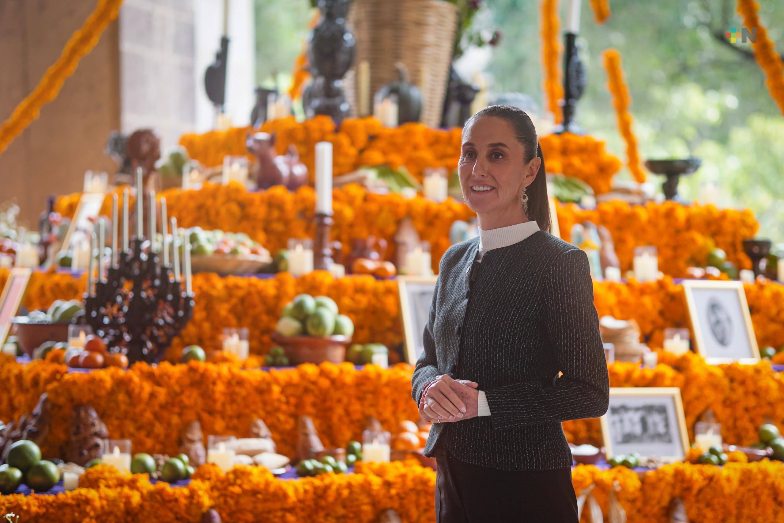 Dedicamos ofrenda del Día de Muertos a heroínas de la patria: Claudia Sheinbaum