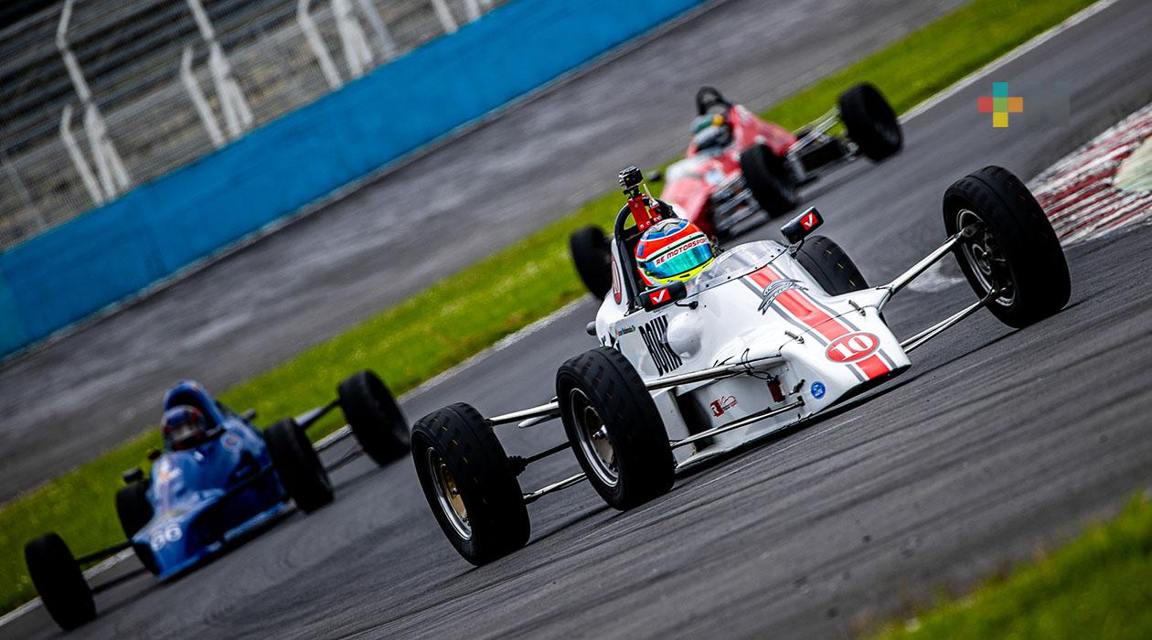 Se acerca la final de Vintage Fórmula Ford Speedfest en el Autódromo Hermanos Rodríguez