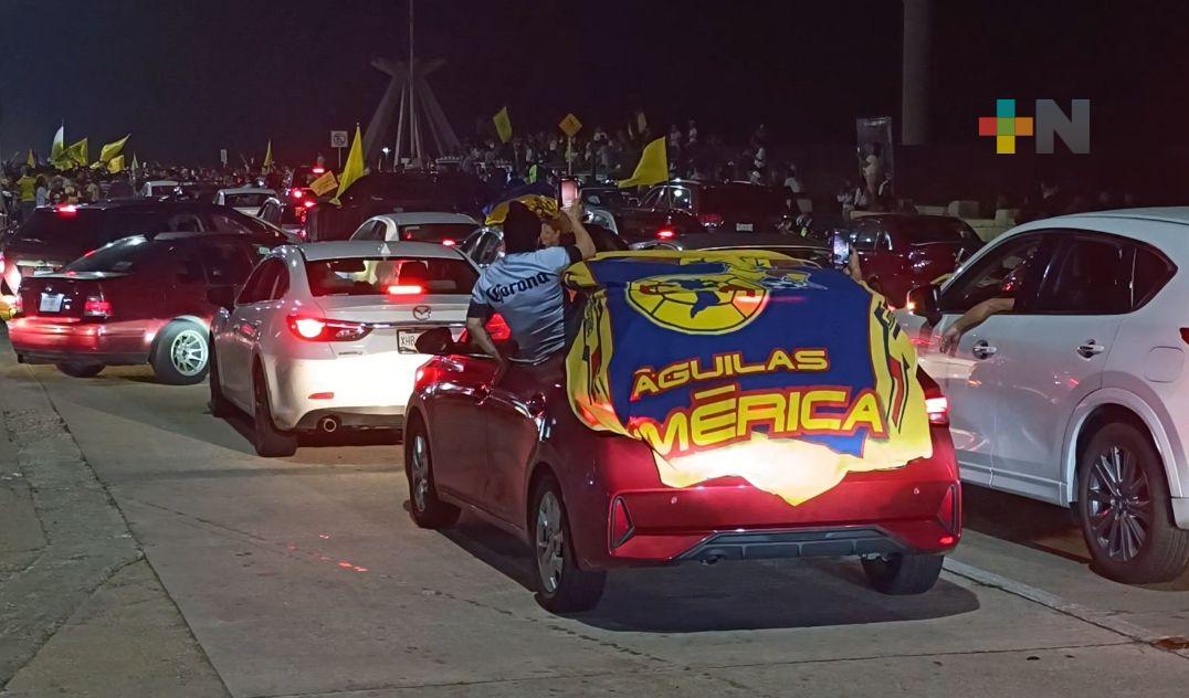Americanistas festejaron en el malecón costero de Coatzacoalcos