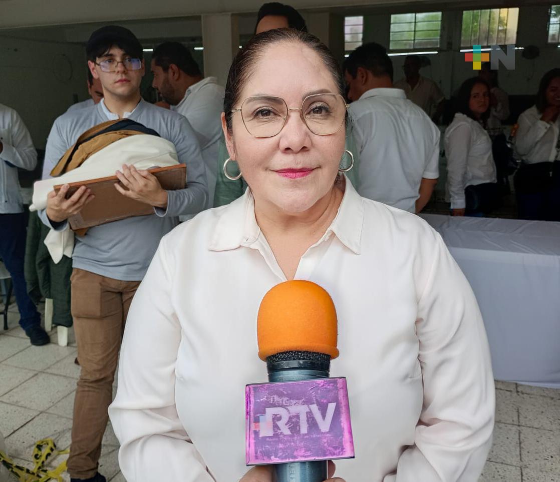 Combatir analfabetismo y deserción, las prioridades de la SEV: Claudia Tello