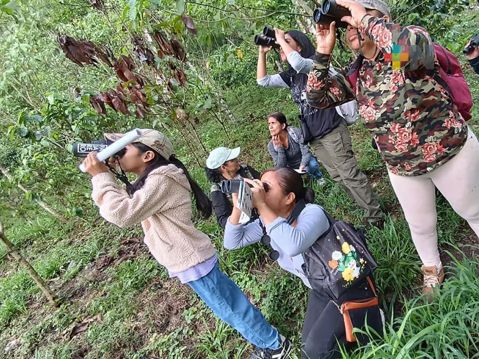 Festival de las Aves en Naranjal da a conocer casi 200 especies de la zona