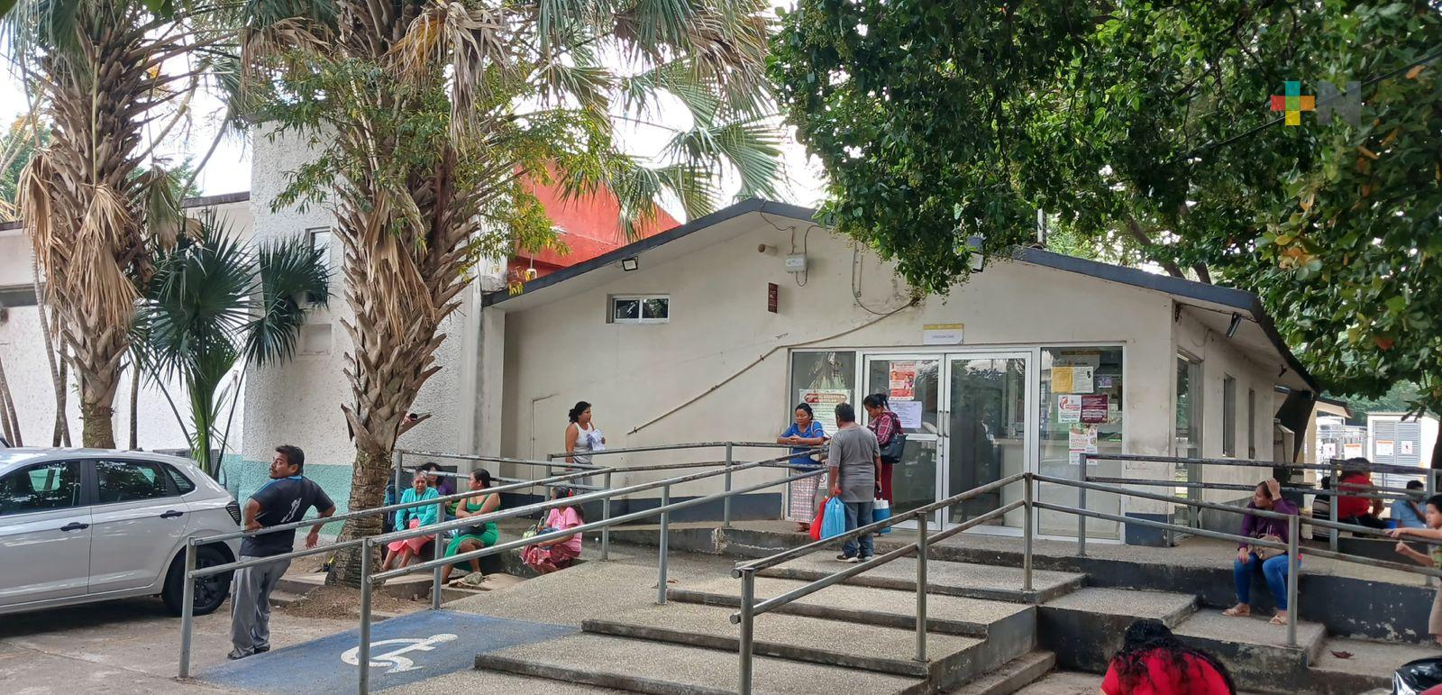 En Mina, menor cae a olla de agua hirviente y resulta con graves quemaduras