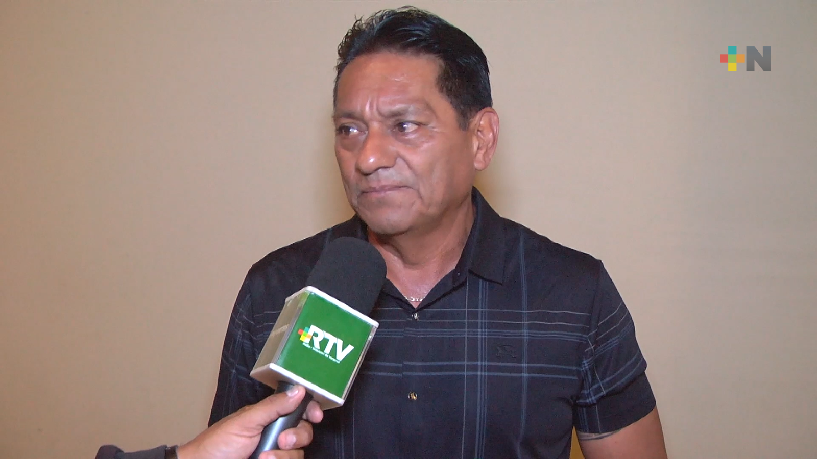 En Orizaba entregan reconocimientos a maestros en educación física