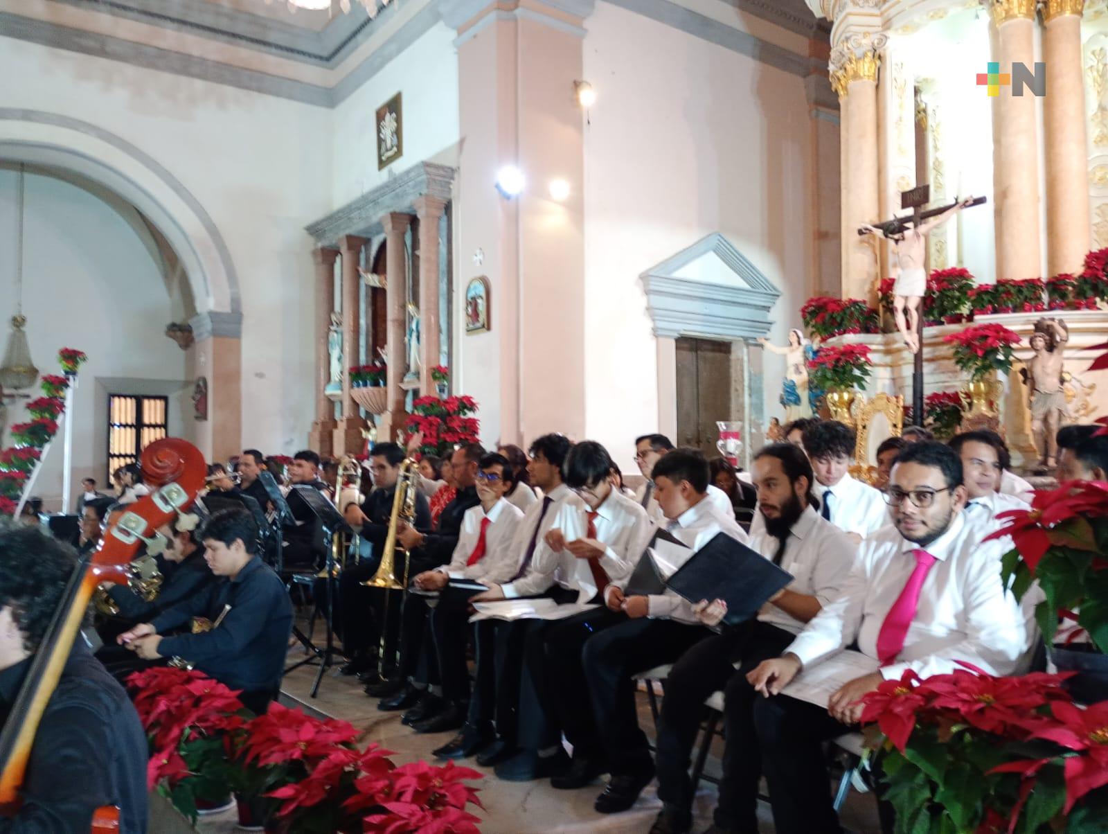 Sinfónica de Veracruz se presentó en catedral de Veracruz