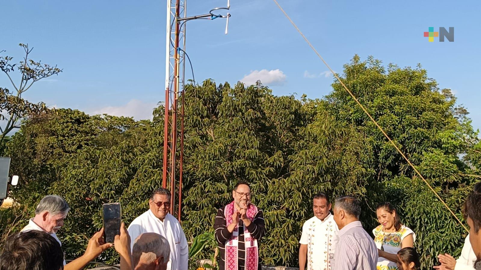 Comienza a transmitir la radio comunitaria La Pochota en Amatlán de los Reyes