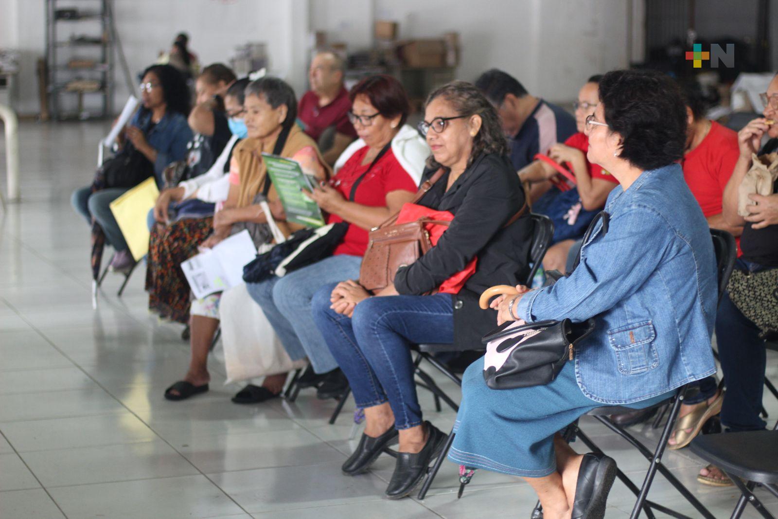 Ciudadanía realiza trámite de credencial del Inapam