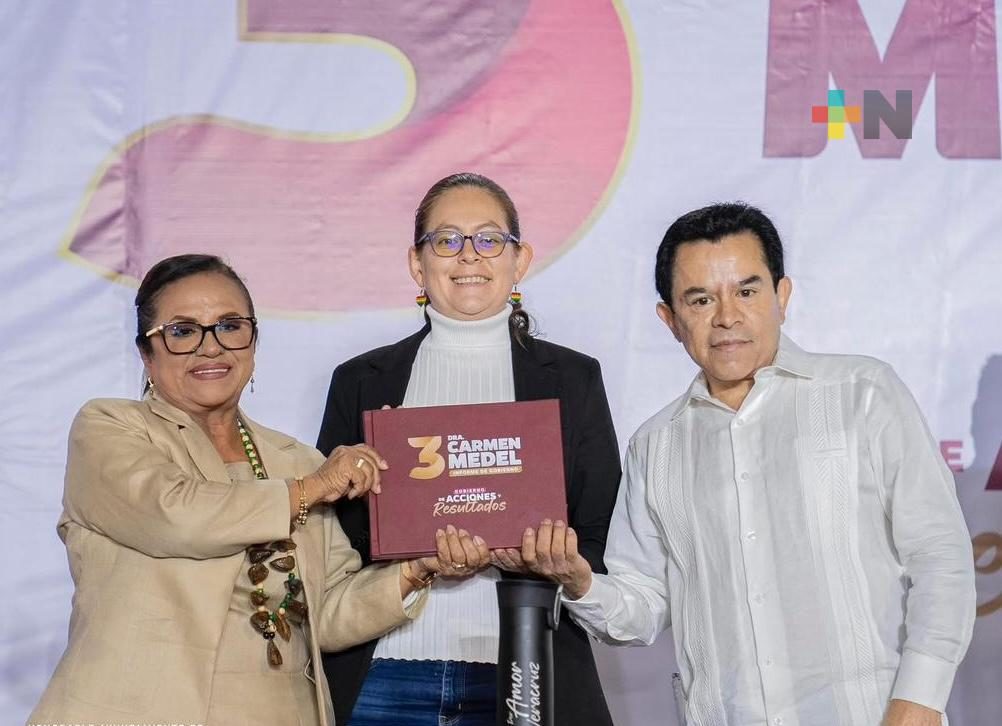 Rinde su tercer informe de gobierno, Carmen Medel; alcaldesa de Minatitlán