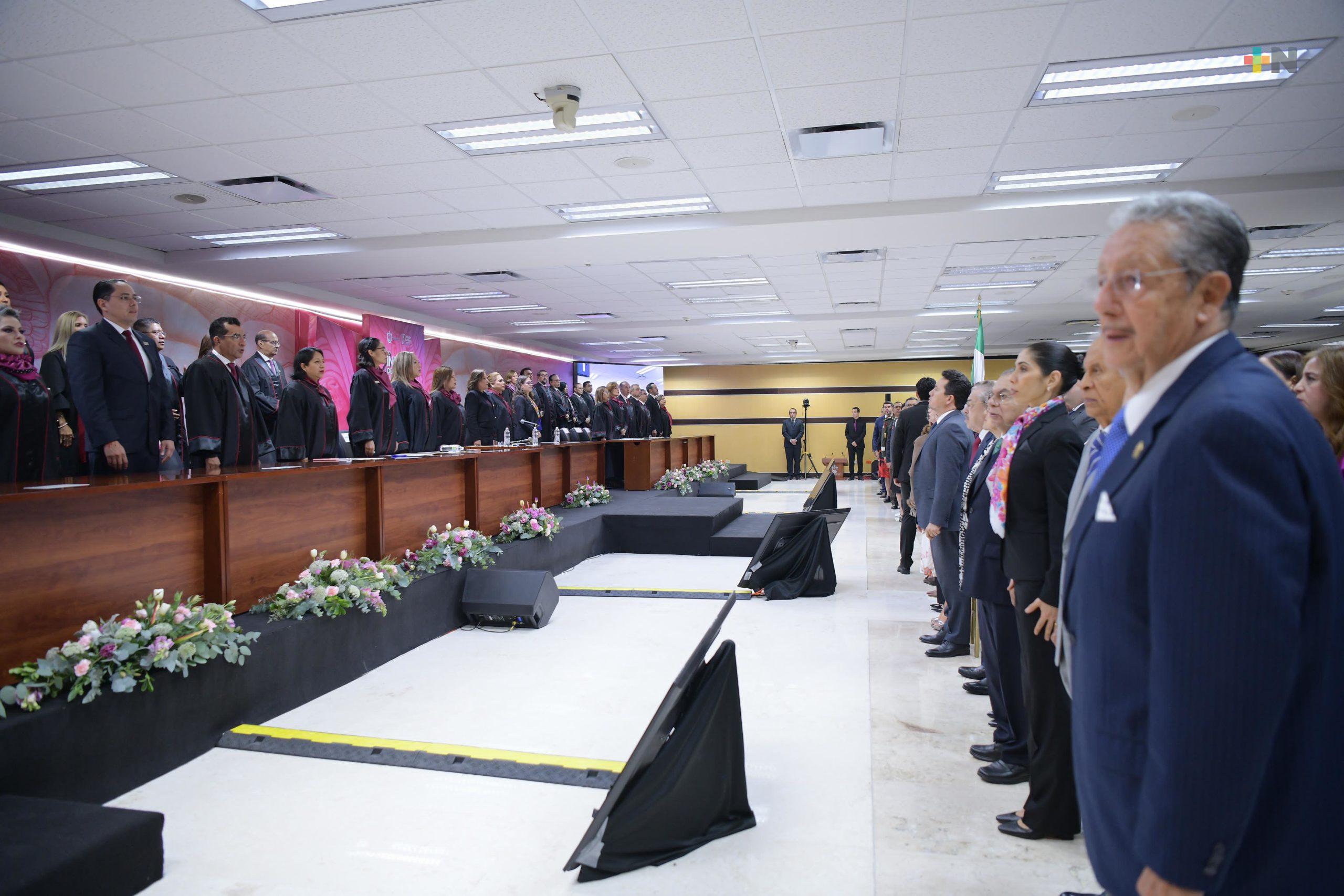 Fiscal general asiste al segundo informe de la Magistrada presidenta del TSJ