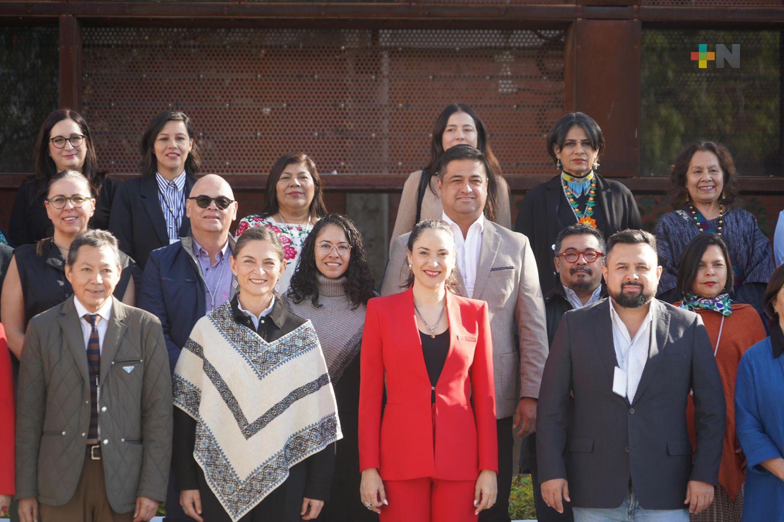 En Encuentro Nacional, SECVER contribuye a la política cultural del país