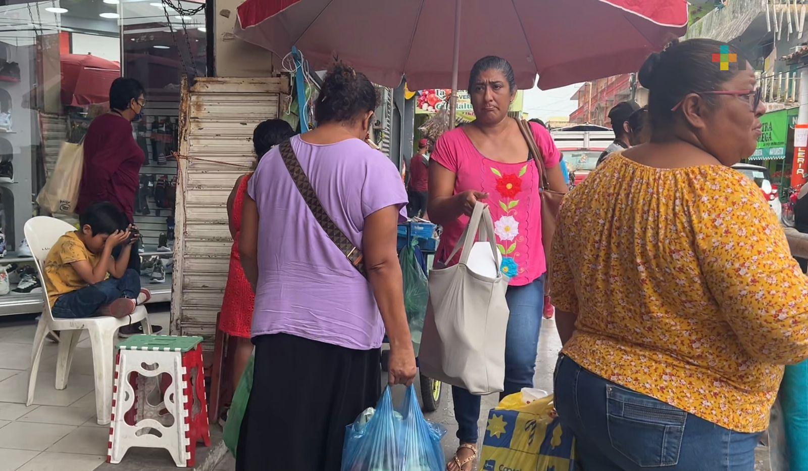 Temporada decembrina reactiva comercio en la Cuenca de Papaloapan