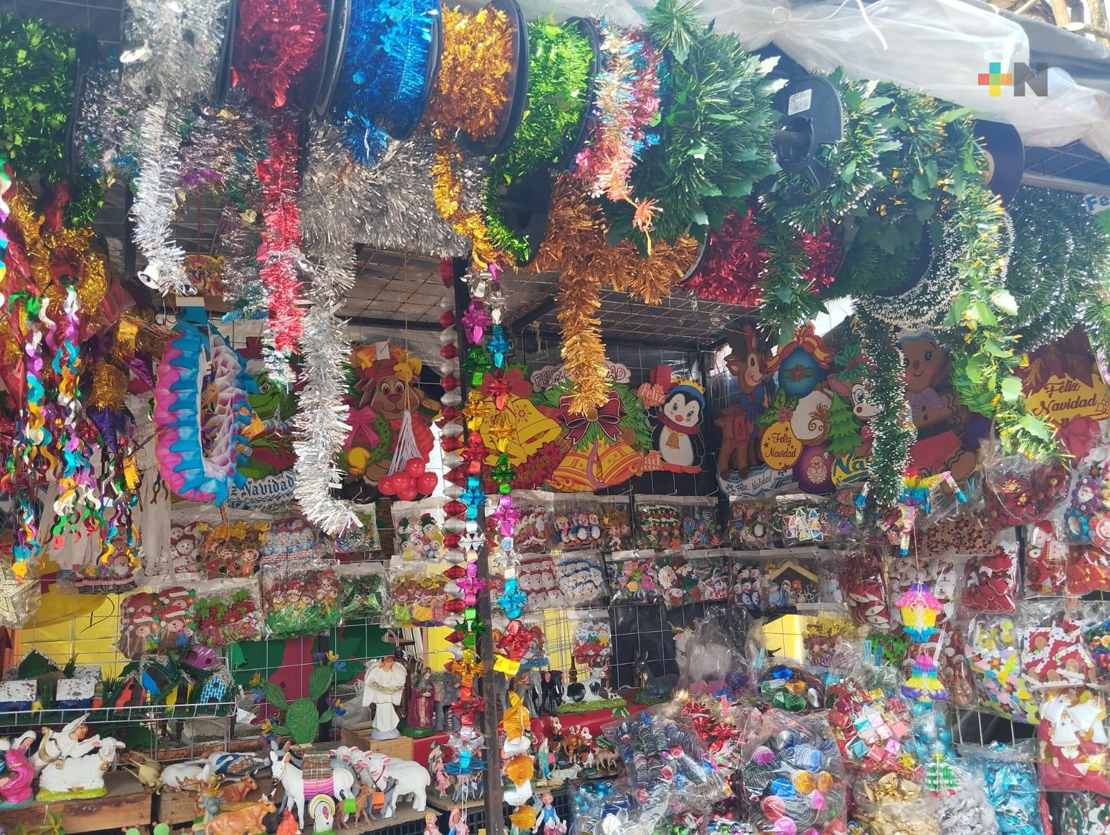 Poner árbol de Navidad costará más de mil pesos
