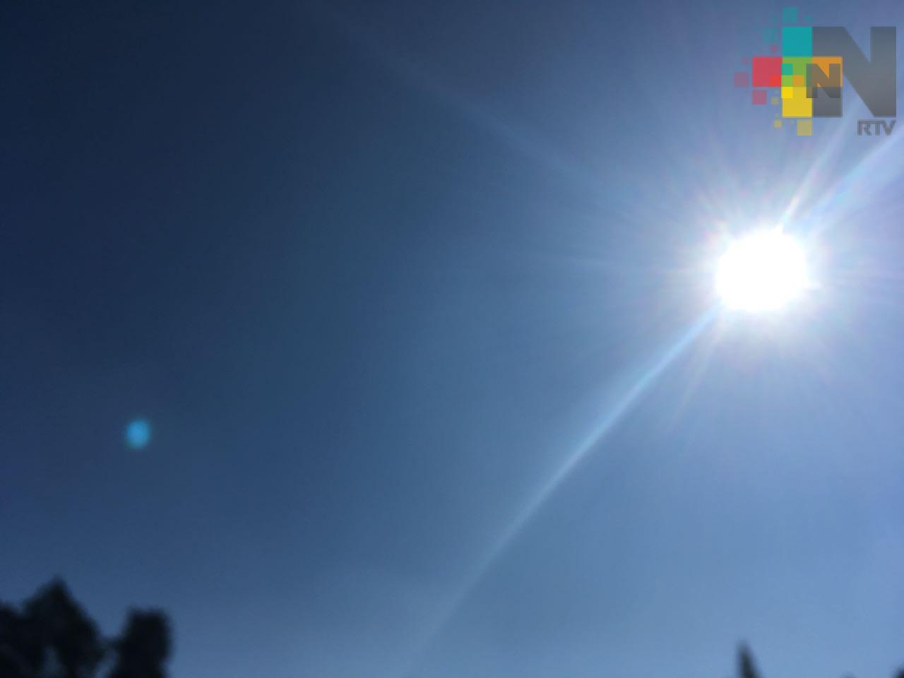 Ambiente caluroso al mediodía y baja probabilidad de lluvias en el estado de Veracruz