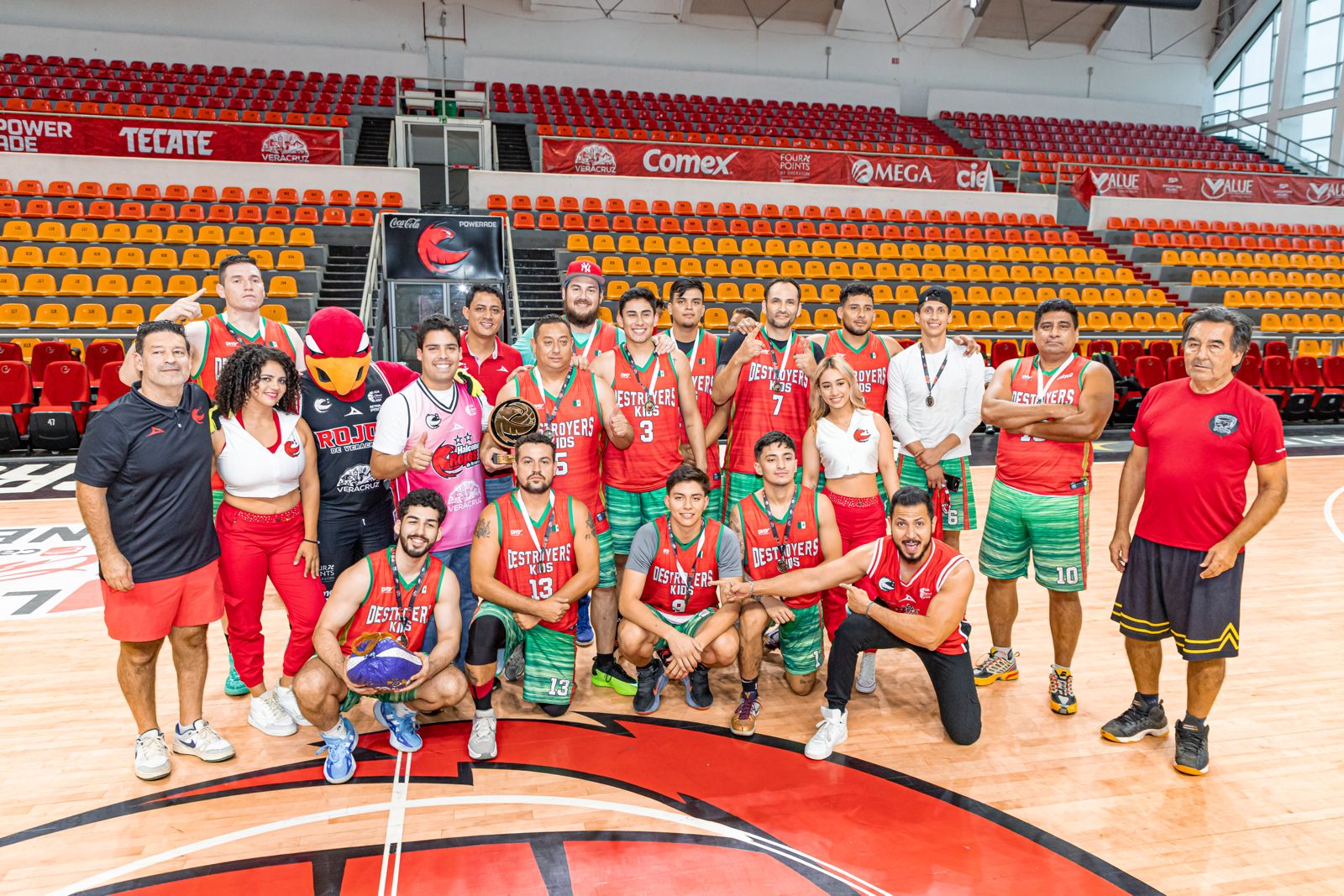 Concluye copa navideña El Dictamen de Halcones Rojos