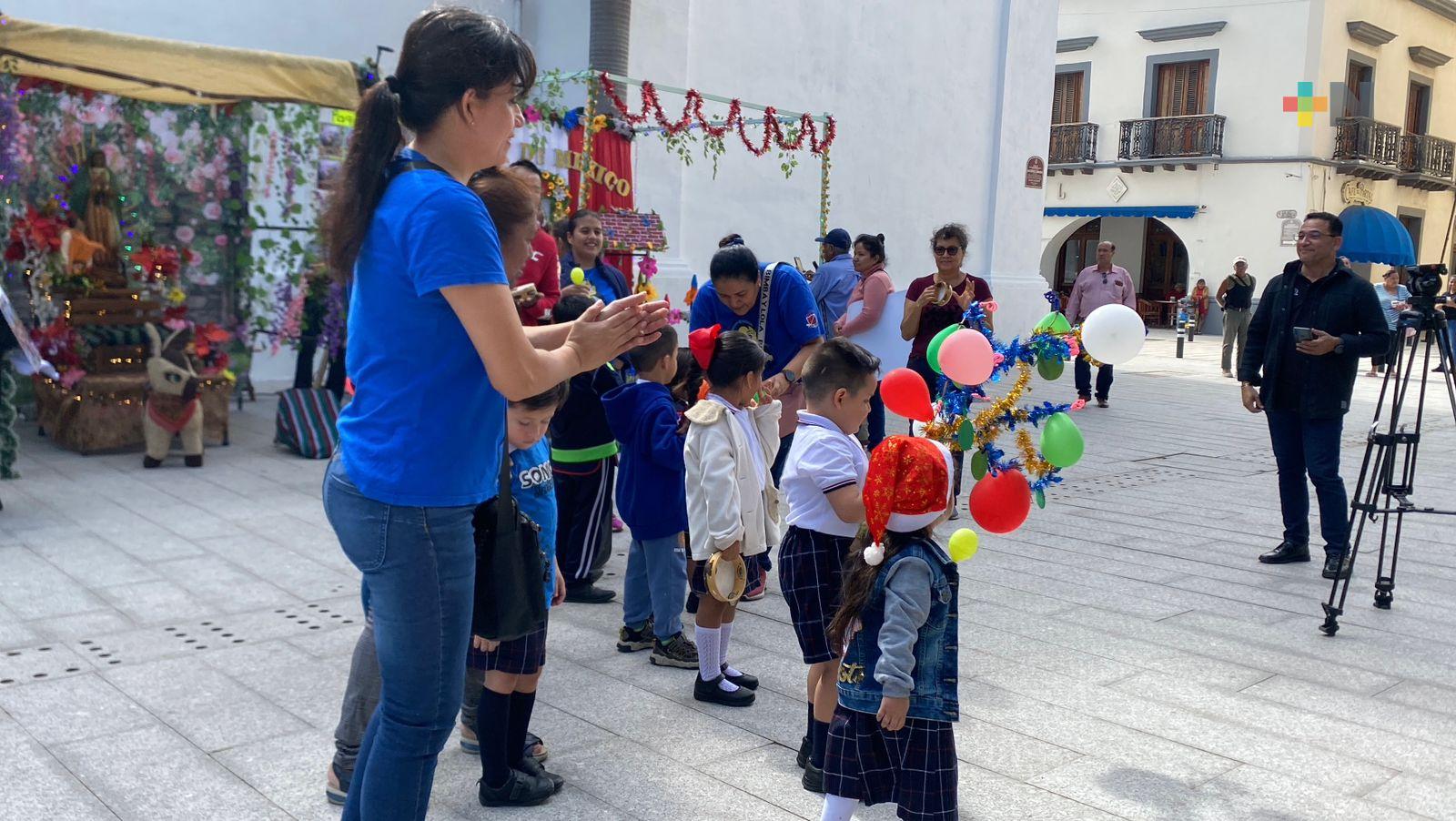 Jardín de niños de Veracruz canta La Rama para recolectar fondos