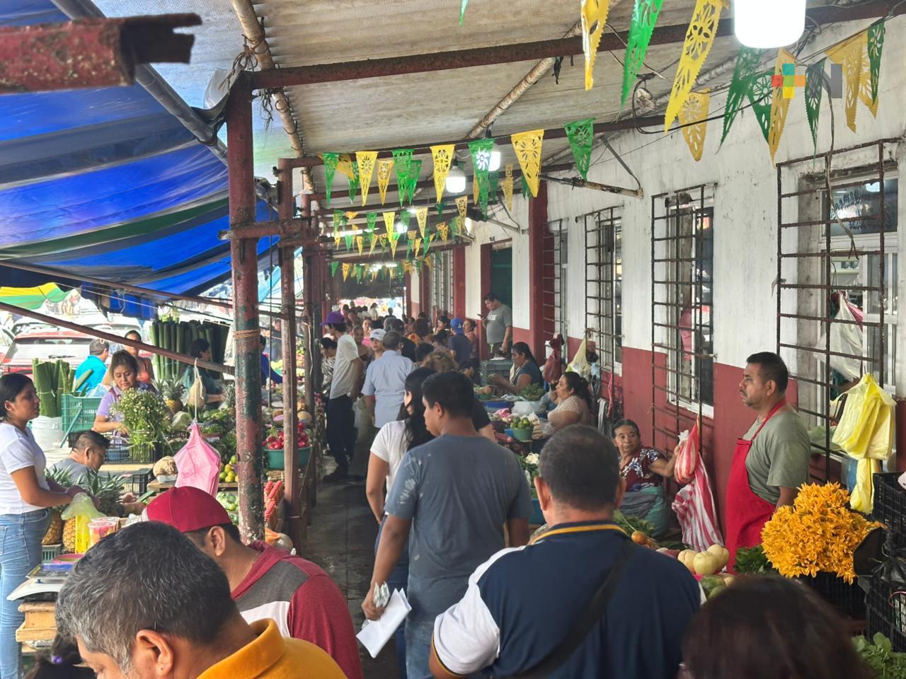 En mercado Morelos de Coatza no han tenido las mismas ventas que en años pasados