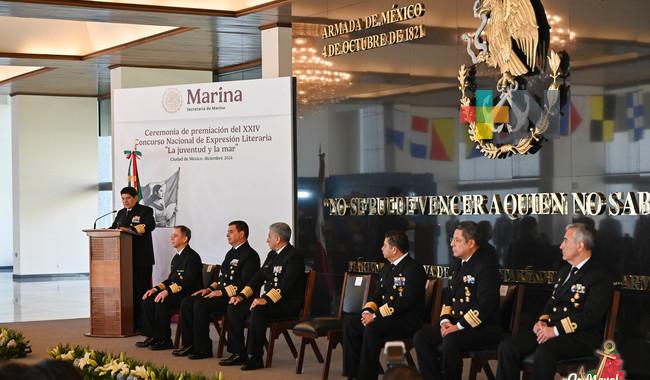 Secretaría de Marina premia a ganadores del Concurso Nacional de Expresión “La Juventud y La Mar”
