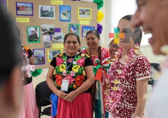 Inaugura Claudia Sheinbaum centro de salud docente del IMSS Bienestar en Santiago Astata, Oaxaca