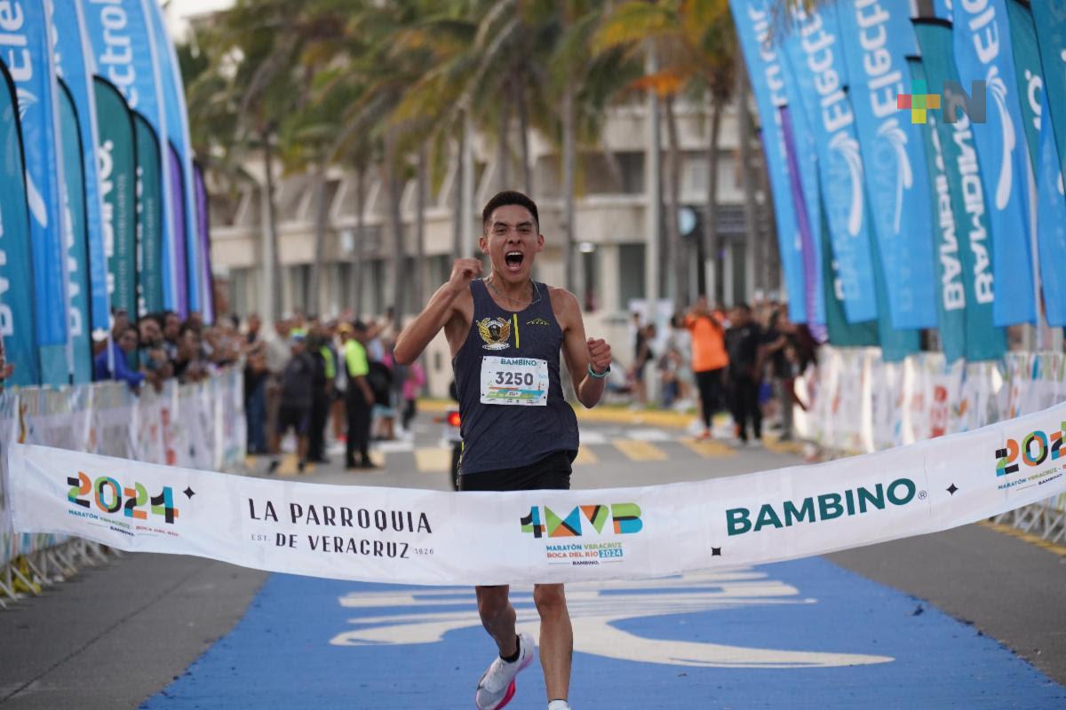 Kirvi Geoffrey Kipkoech gana el Maratón de Veracruz-Boca del Río 2024