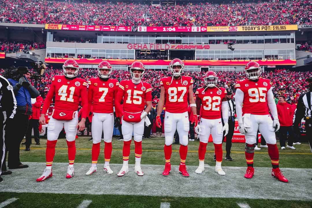 Jefes y Comandantes se acercan al Super Bowl