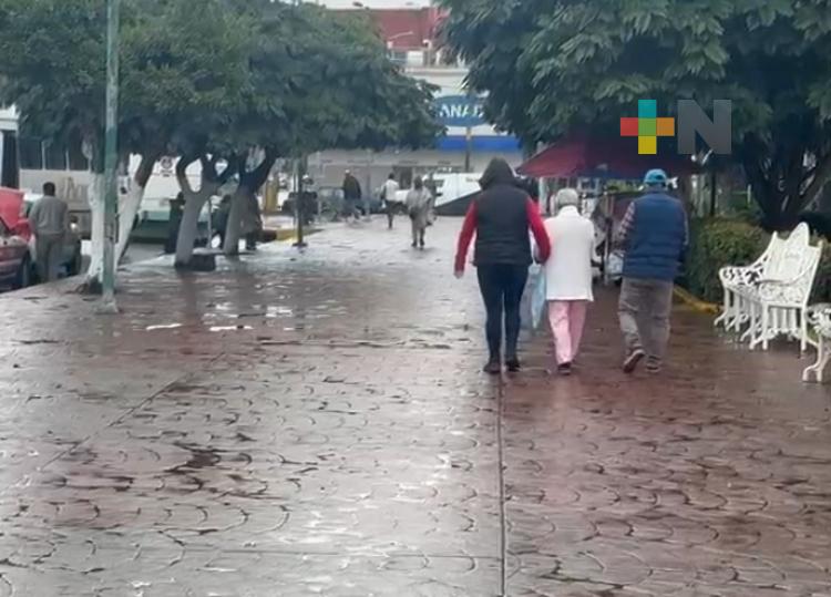 Bajas temperaturas se resienten en Martínez de la Torre