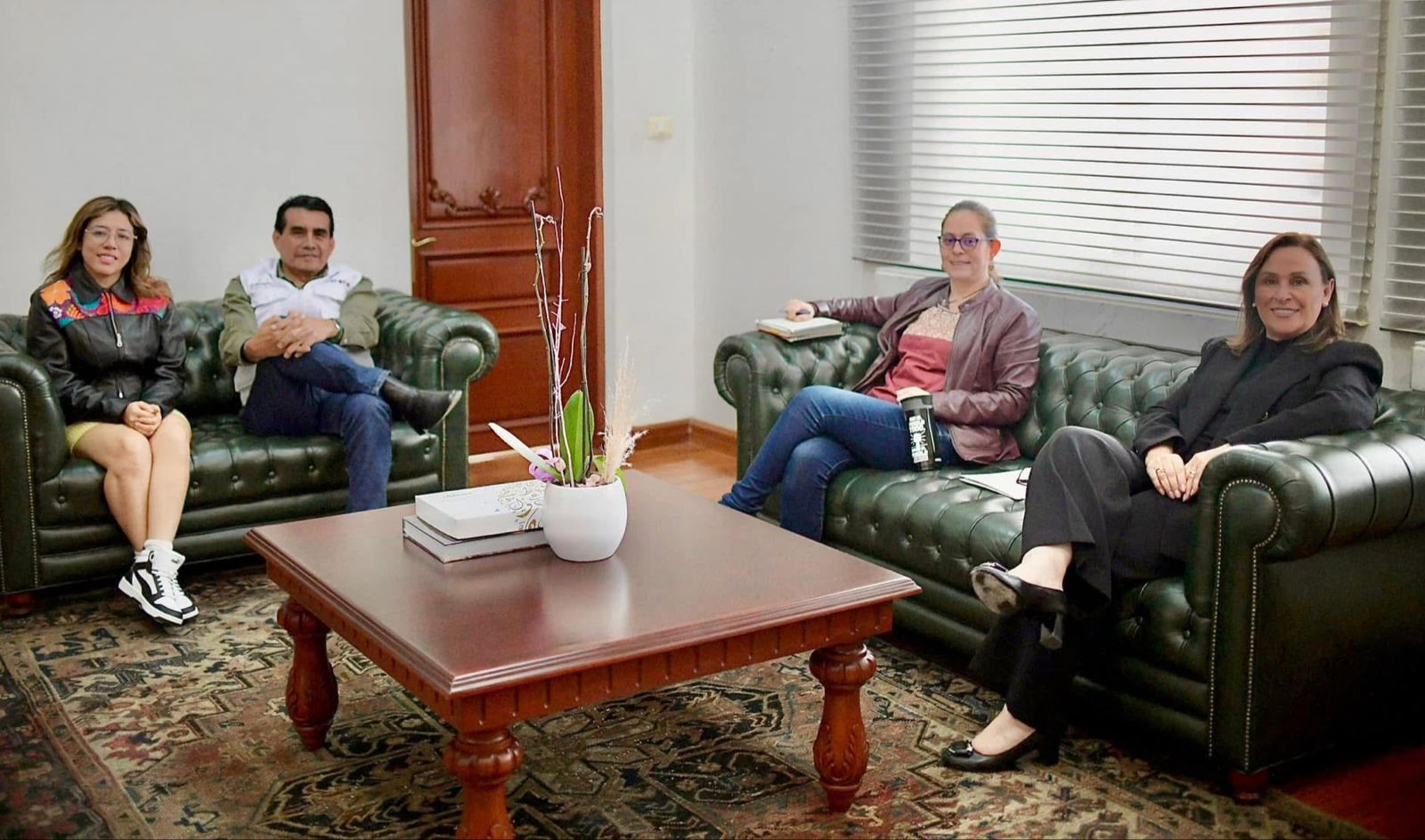 Gobernadora Rocío Nahle sostuvo encuentro con legisladores locales