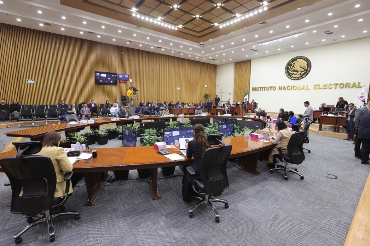 INE tendrá que justificar monto solicitado para elección judicial