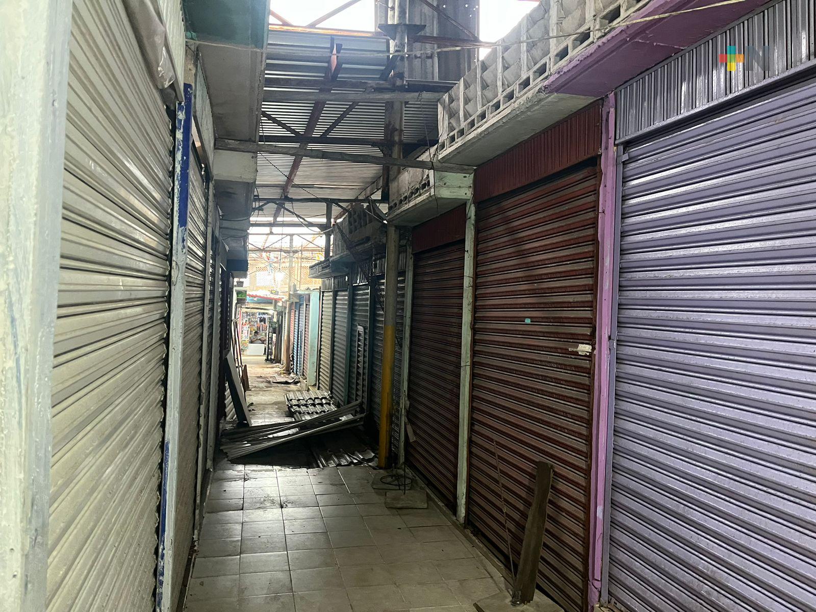 Plaza del Sol de Coatza luce abandonada y deteriorada a 33 años de su fundación