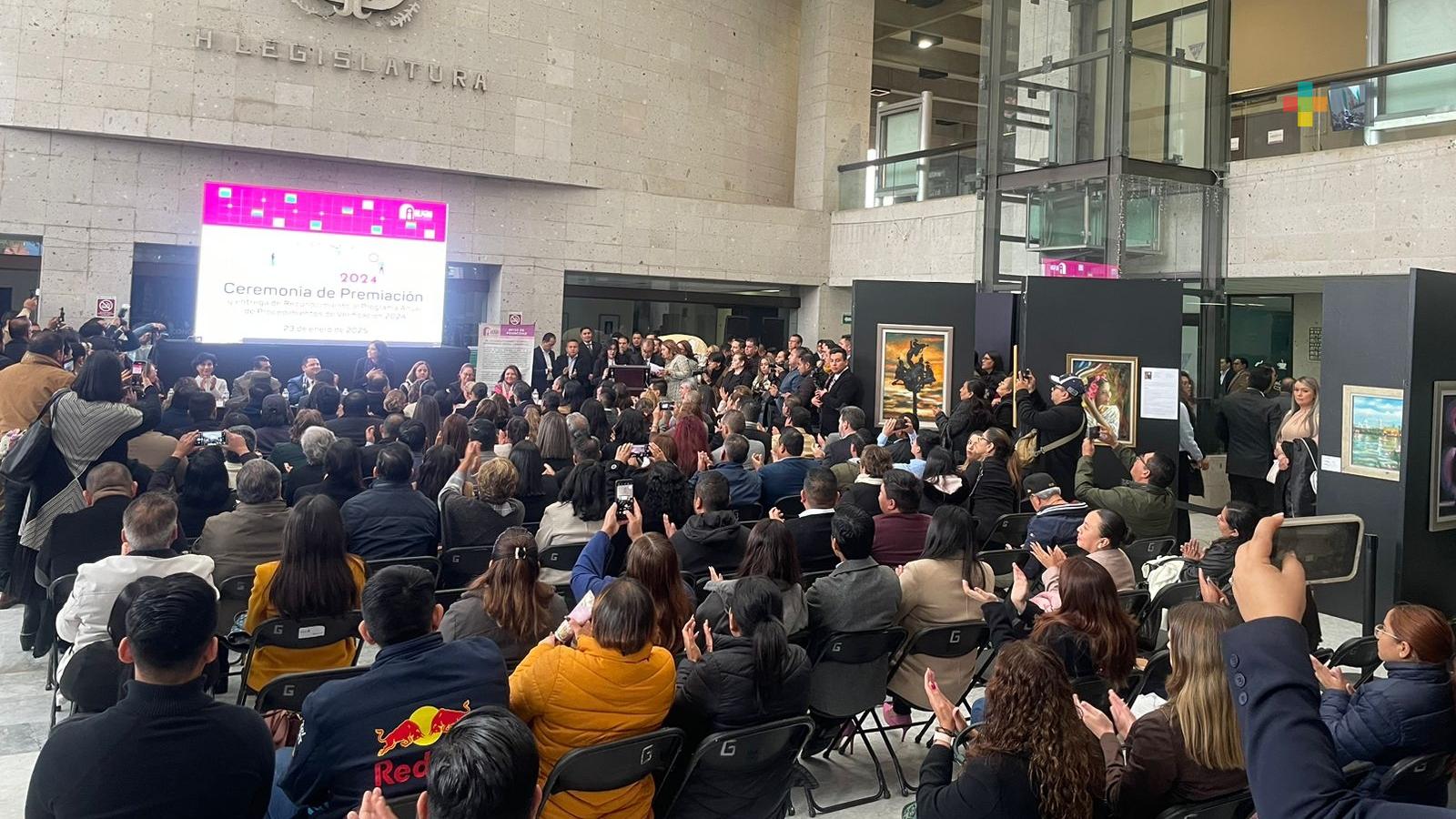 Premian en el rubro de transparencia a 60 sujetos obligados