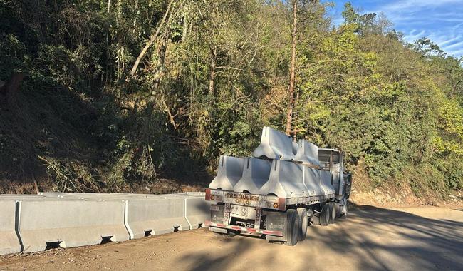 Rehabilitación en autopista Acatzingo-Ciudad Mendoza registra avance del 96%: SICT
