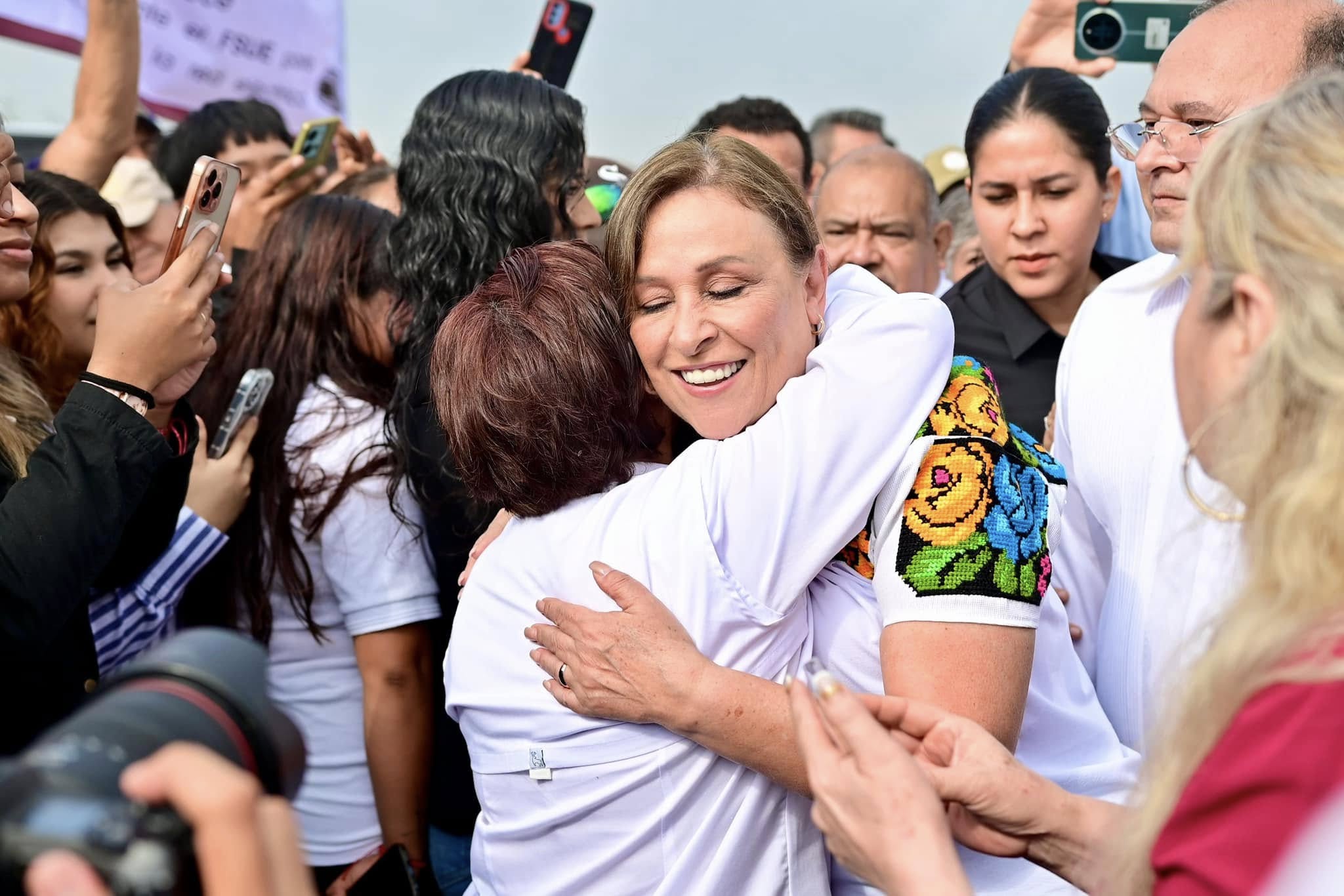 No es casualidad que nuestra Gobernadora sea la mejor evaluada del país #PorAmorAVeracruz