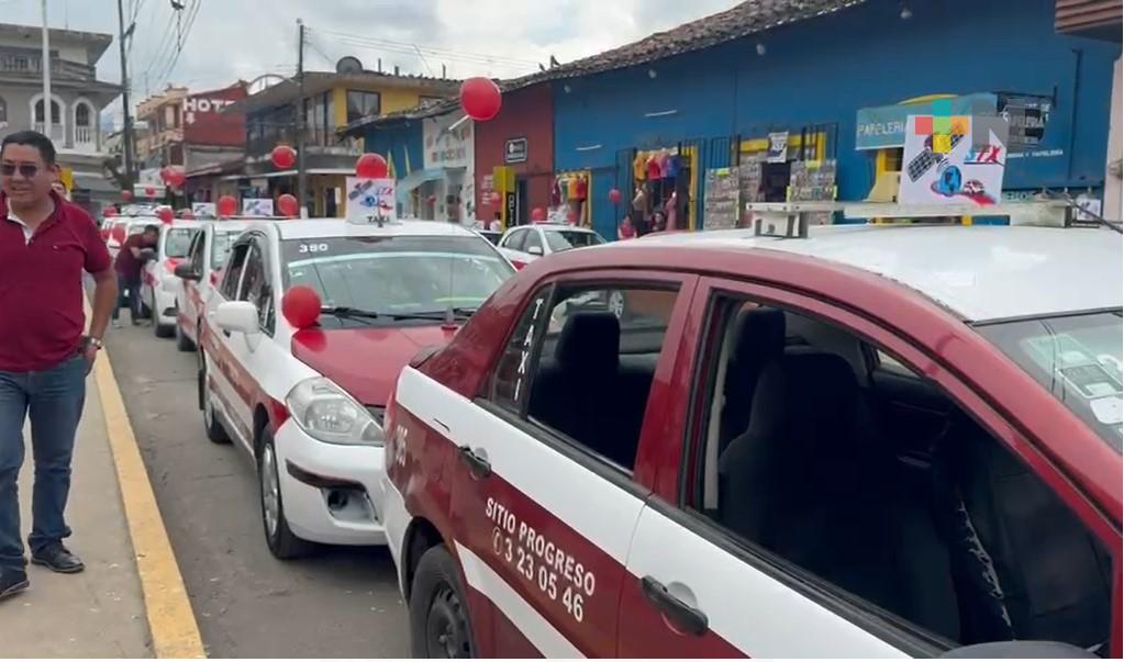 Se unen dos agrupaciones de taxistas en Misantla; con tecnología mejoran servicio y seguridad