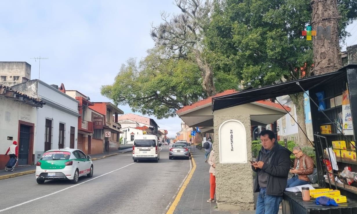 Ambiente menos cálido y aumenta potencial para lluvias y tormentas eléctricas